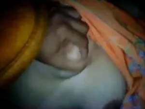 माँ हस्तमैथुन एक्स ए ...