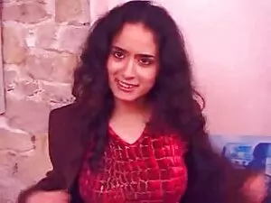 सौंदर्य सनी लियोन बी ...