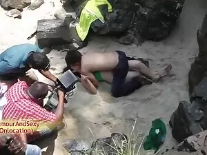 सभी दरारों में अद्भु ...
