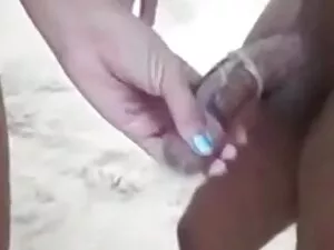 महिला सेक्सी मूवी बी ...