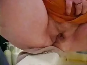 सौंदर्य तीन में सेक् ...