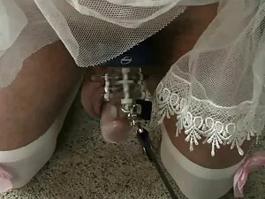 दोस्तों, दोस्तों, से ...